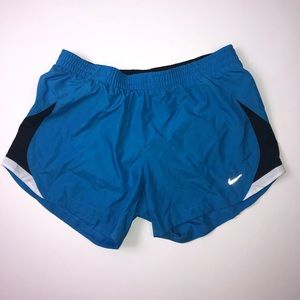 Nike Gym Shorts In Blue Size M